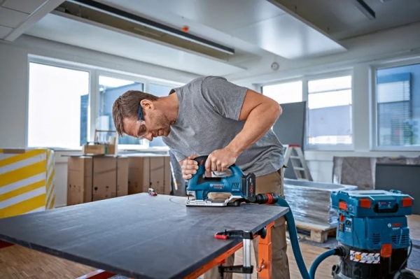 Bosch GST 18V-155 BC Solo Dekupaj Testere
