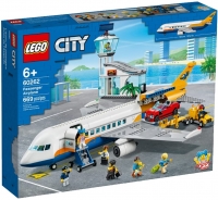LEGO City 60262 Passenger Airplane resim