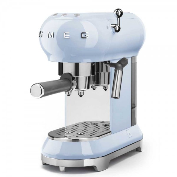 Smeg ECF01 Kahve Makinesi
