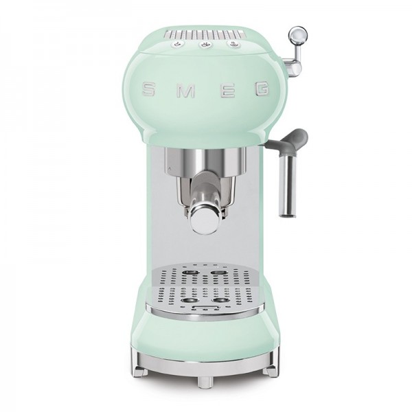 Smeg ECF01 Kahve Makinesi