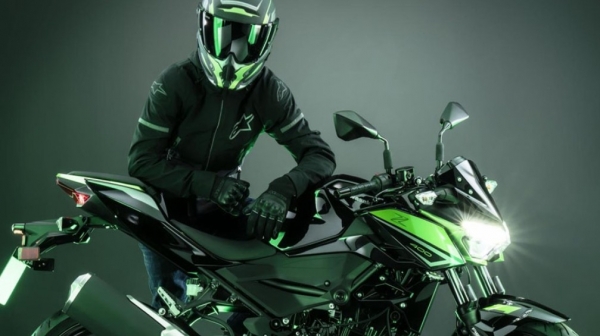 Kawasaki Z400 Naked