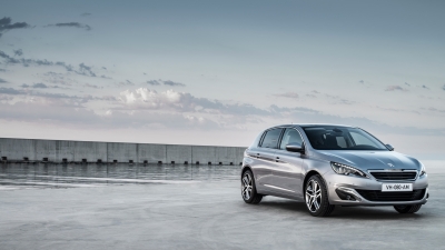 2014 Peugeot 308 1.6 e-HDi 115 HP S&S Allure
