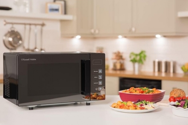 Russell Hobbs Dijital 800W Mikrodalga Fırın