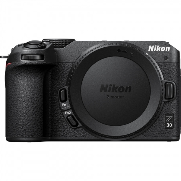Nikon Z30 50-250mm + 16-50mm Aynasız Fotoğraf Makinesi