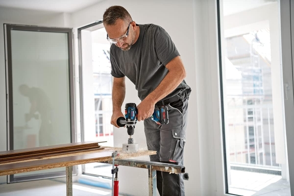 Bosch GSB 18V-150 C Professional Solo Akülü Matkap (Aküsüz)