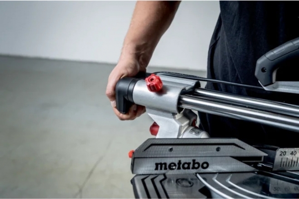 Metabo KGS 305 M Gönye Testere