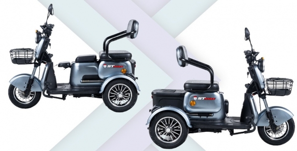 Stmax Smart 2000 Moped