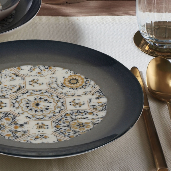 Güral Porselen Camelia 3200 24 Parça Yemek Takımı
