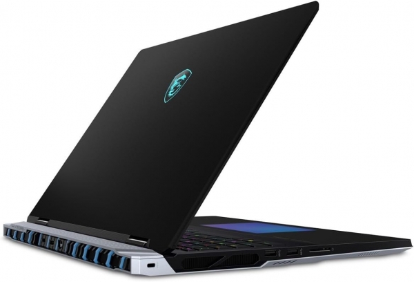 MSI Titan 18 HX A14VIG-067TR Laptop