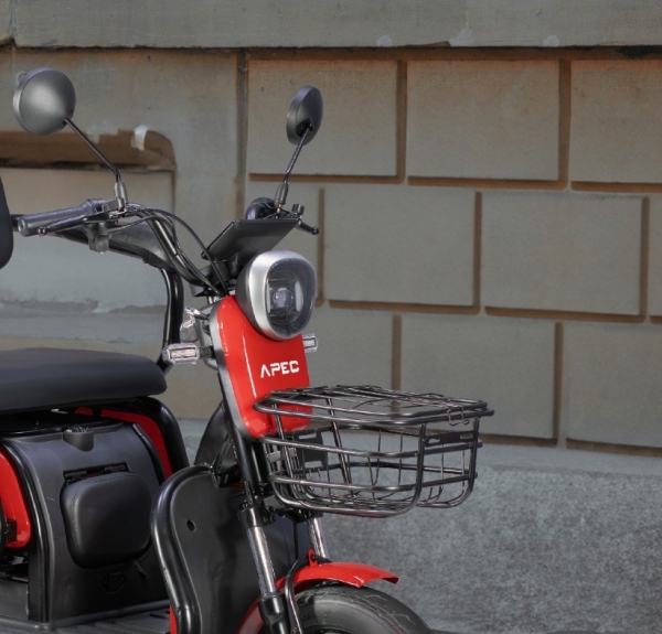 Apec APM2 Moped