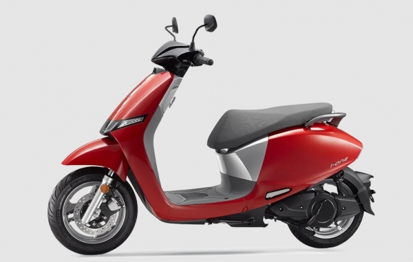 Kymco I-One Scooter