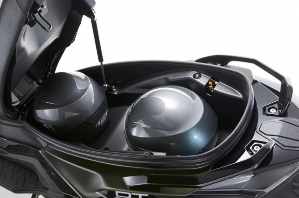 Kymco DTX 250 Scooter