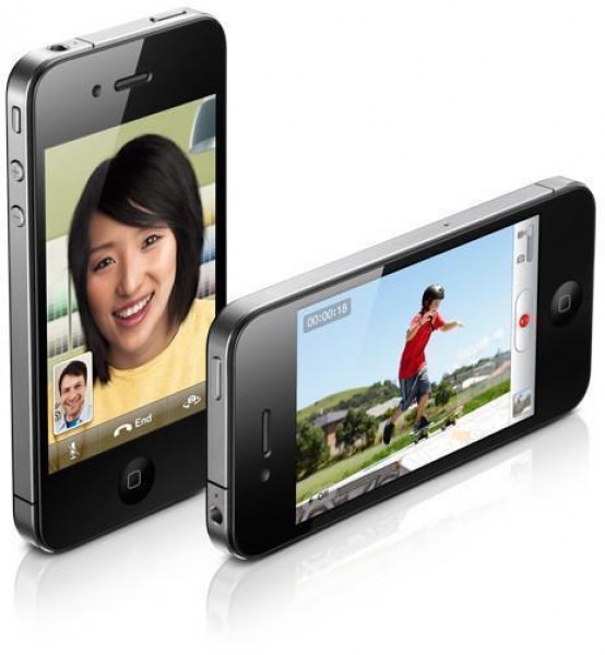 Apple iPhone 4 (8 GB)
