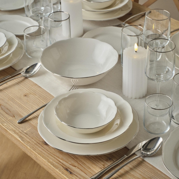 Bella Maison Clover 24 Parça Yemek Takımı