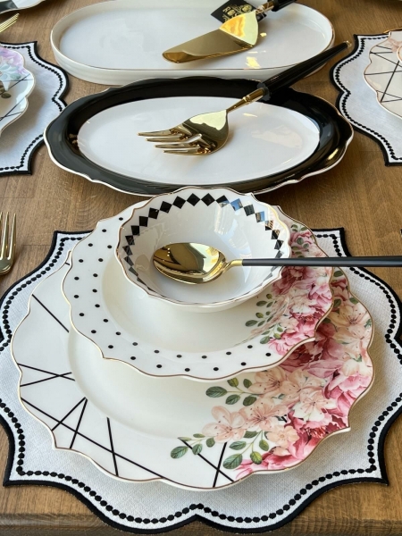 Rossev Roses 81 Parça Yemek Takımı (81 Parça)