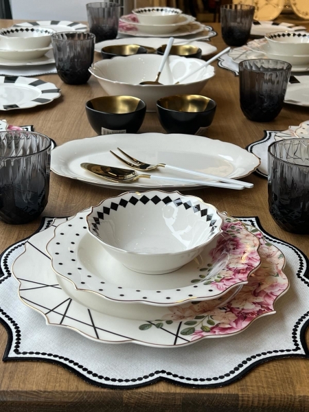 Rossev Roses 48 Parça Yemek Takımı (48 Parça)