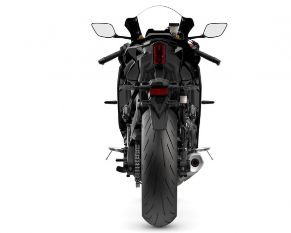 Yamaha R7 Sport
