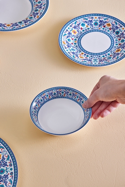 Karaca Beylerbeyi 24 Parça Yemek Takımı