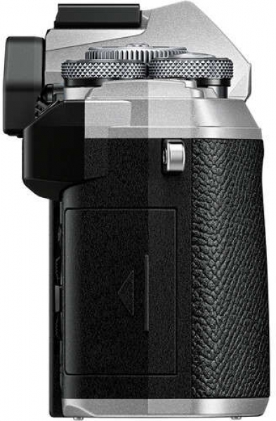 OM System OM-5 45mm Aynasız Fotoğraf Makinesi
