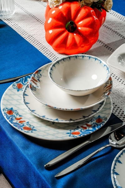 Rubi Porselen Lale 48 Parça Yemek Takımı