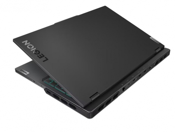 Lenovo Legion Pro 7 82WQ00AWTX Laptop