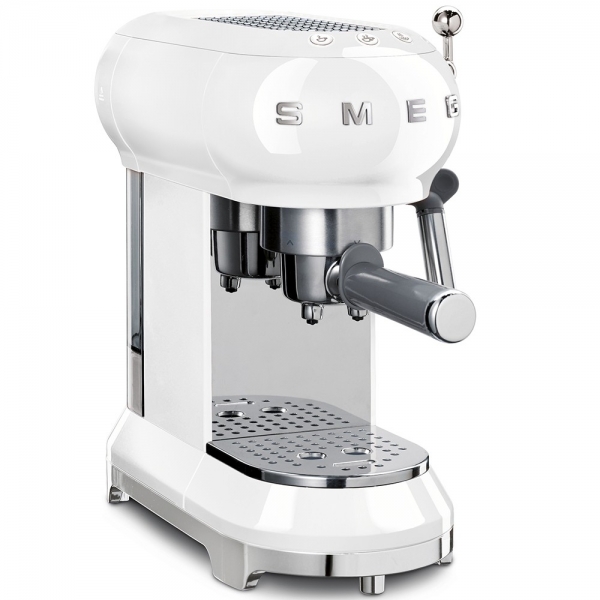 Smeg ECF02 Kahve Makinesi