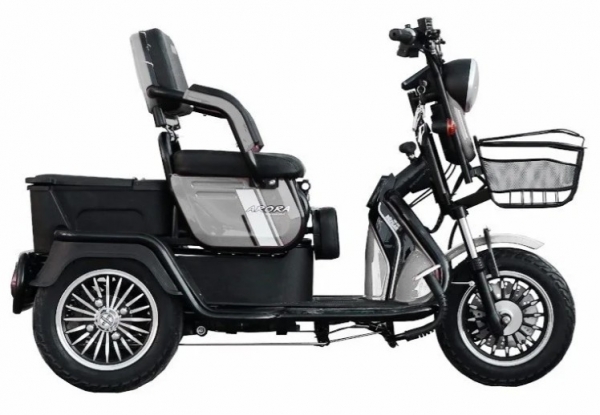 Arora Felix Plus Moped