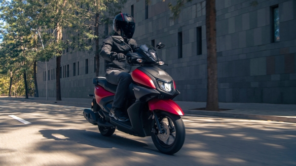 Yamaha RayZR Scooter