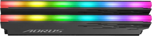 Gigabyte AORUS RGB 16 GB 3333 MT