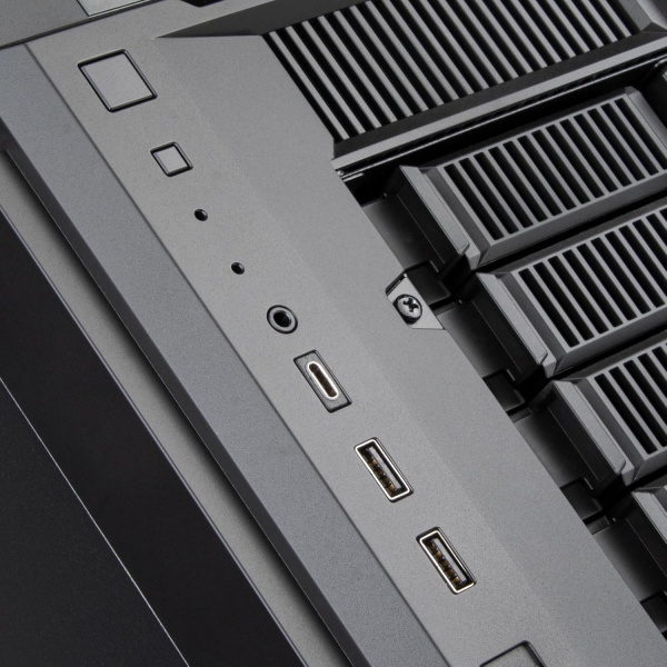 SilverStone CS382 Bilgisayar Kasası