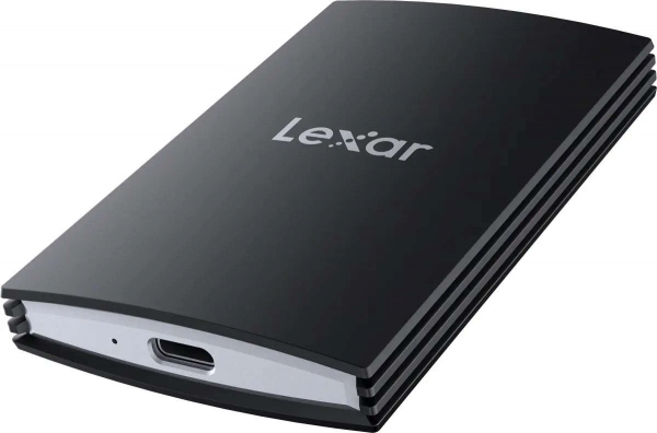Lexar Armor 700 Portable SSD (2 TB)