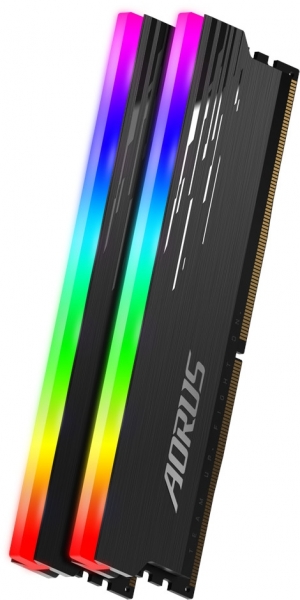 Gigabyte Aorus RGB 16 GB 3733 MT