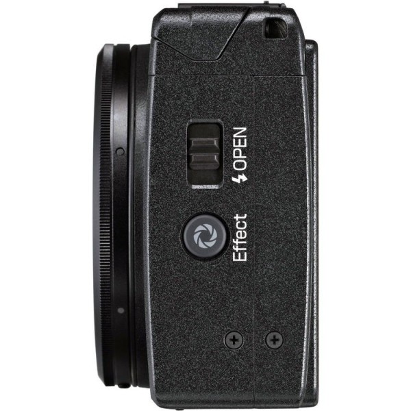 Ricoh GR II Kompakt Fotoğraf Makinesi
