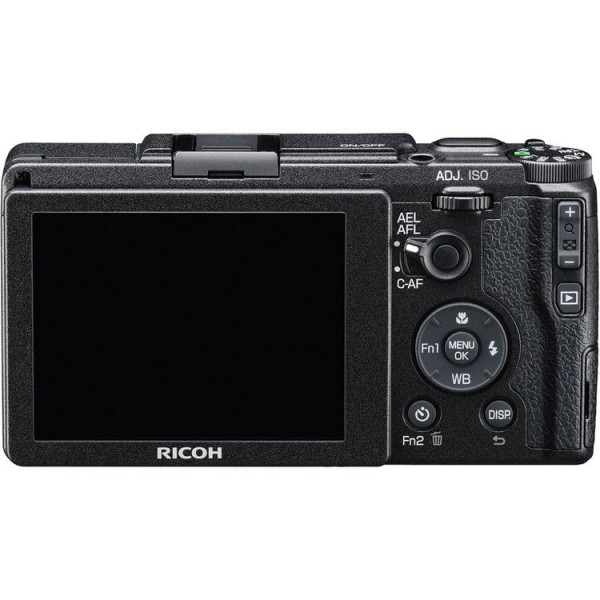Ricoh GR II Kompakt Fotoğraf Makinesi