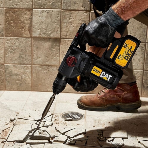 CAT DX21BC Akülü Kırıcı