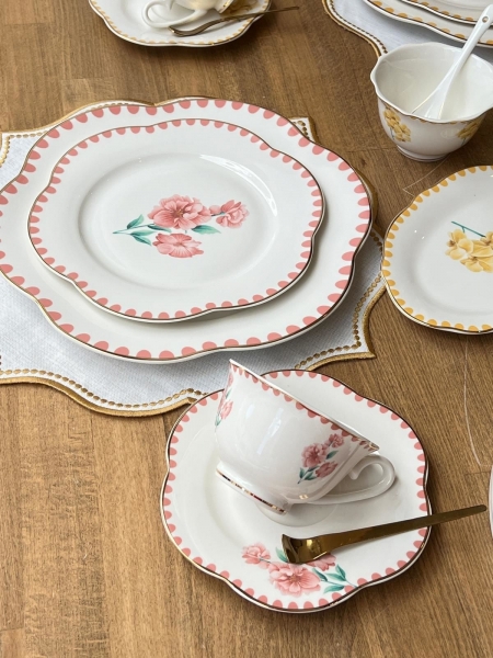 Rossev Flowers 55 Parça Kahvaltı Takımı