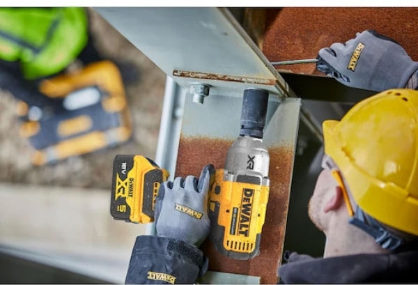 Dewalt DCF900P2T-QW Akülü Somun Sıkma