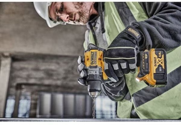 Dewalt DCD800P2T-QW Akülü Matkap
