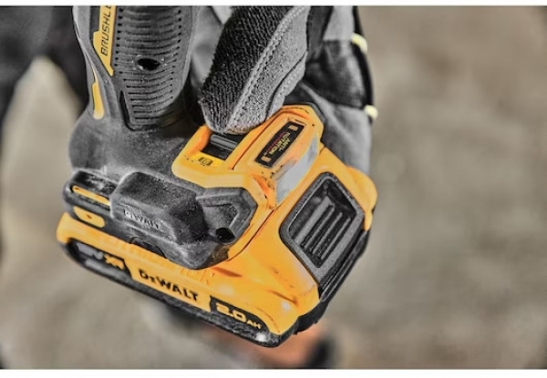 Dewalt DCD800D2T-QW Akülü Matkap