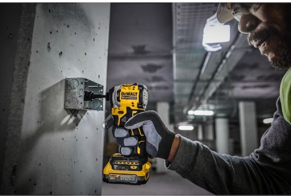 Dewalt DCF850E2T-QW Akülü Vidalama