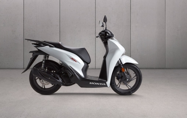 Honda SH125i Scooter