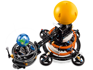 LEGO Technic 42179 Planet Earth and Moon in Orbit