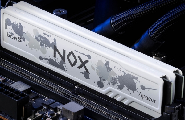 Apacer Nox 32 GB 6400 MT