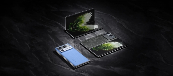 Tecno Phantom V Fold2