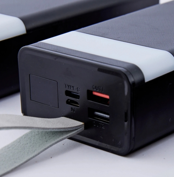 Simex Depot S-29 30000 mAh Powerbank