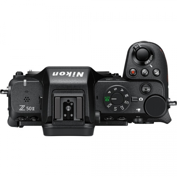 Nikon Z50 II Aynasız Fotoğraf Makinesi