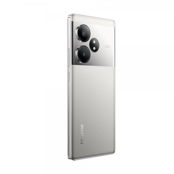 realme GT 6 (12 GB / 256 GB)