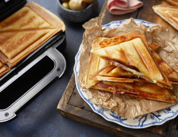 Breville VST082 Tost Makinesi