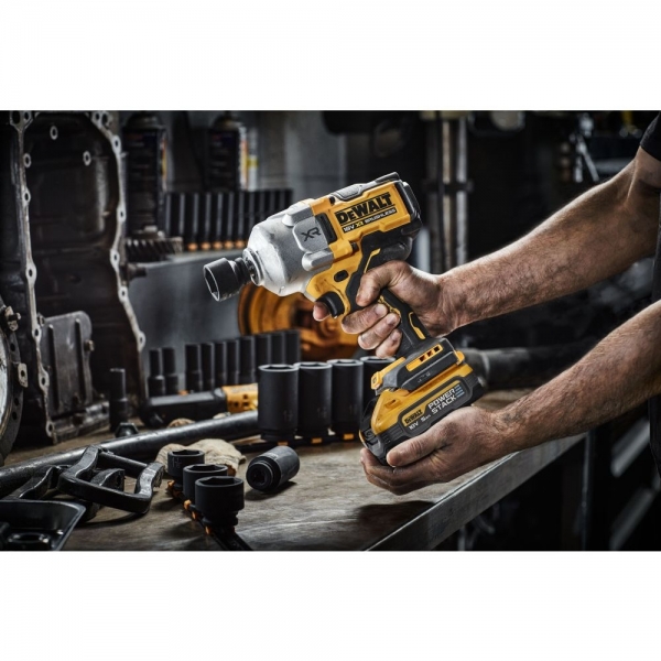 Dewalt DCF961NT-XJ Solo Akülü Somun Sıkma