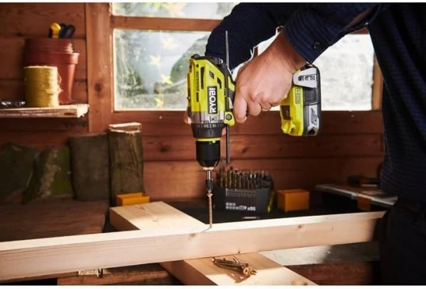 Ryobi R18PD7-252S Akülü Matkap (2 Akülü)